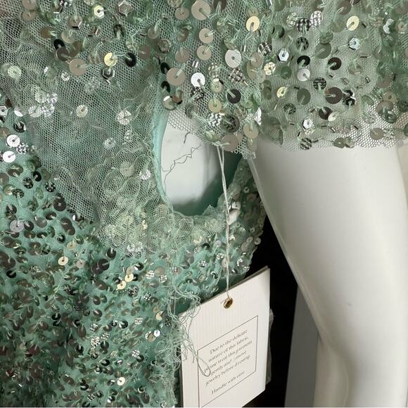Mac Duggal Sequined Faux Wrap Ruffle Cap Sleeve Gown Seafoam 70113 Women’s Sz 14 - Picture 9 of 12